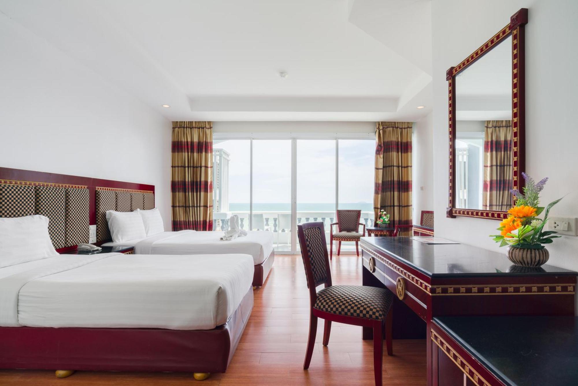 Jomtien Hisotel Quarto foto
